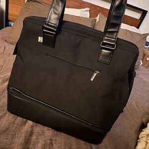 BEIS mini weekender in black